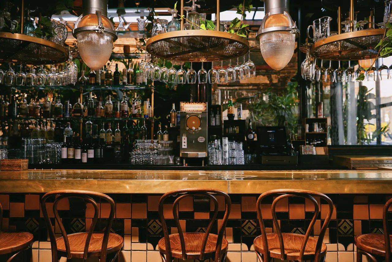 Porto bar area. 