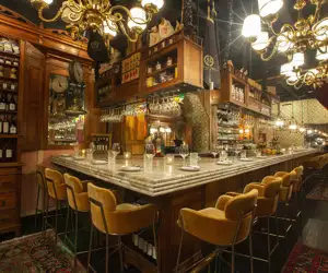 Bar seating at Mama Delia 